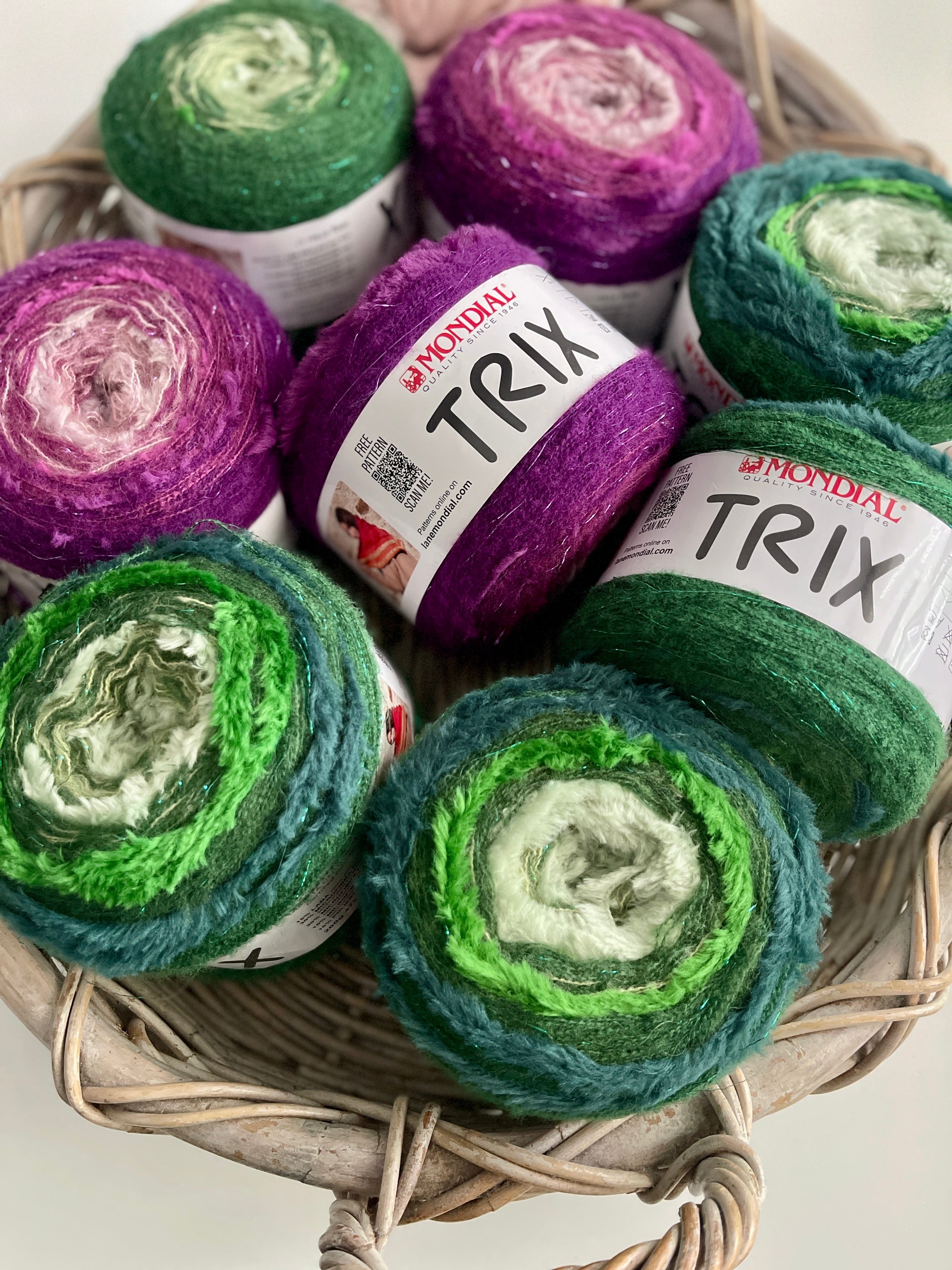Only 2 colors left: Mondial Trix yarn – Grab Yours Now!