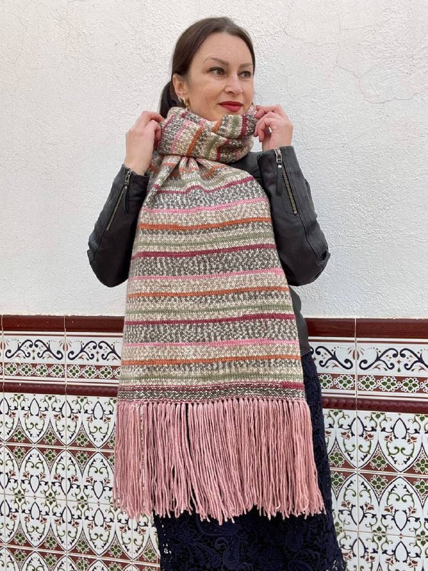 An easy knitting idea with Katia Easy Jacquard!