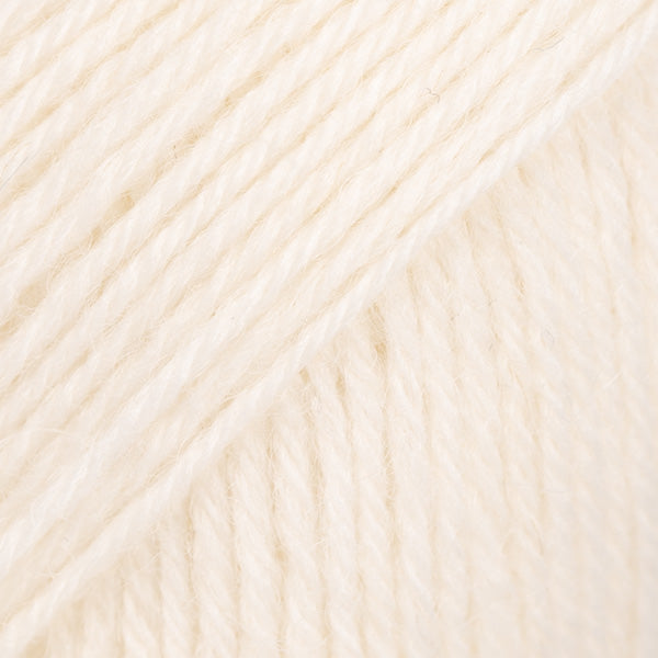 DROPS Fabel Uni 100 off white