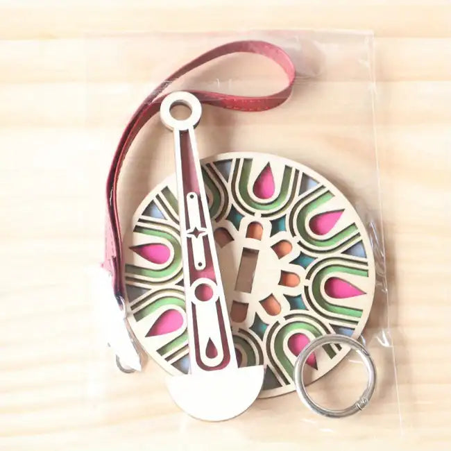 Wrist Yarn Holder