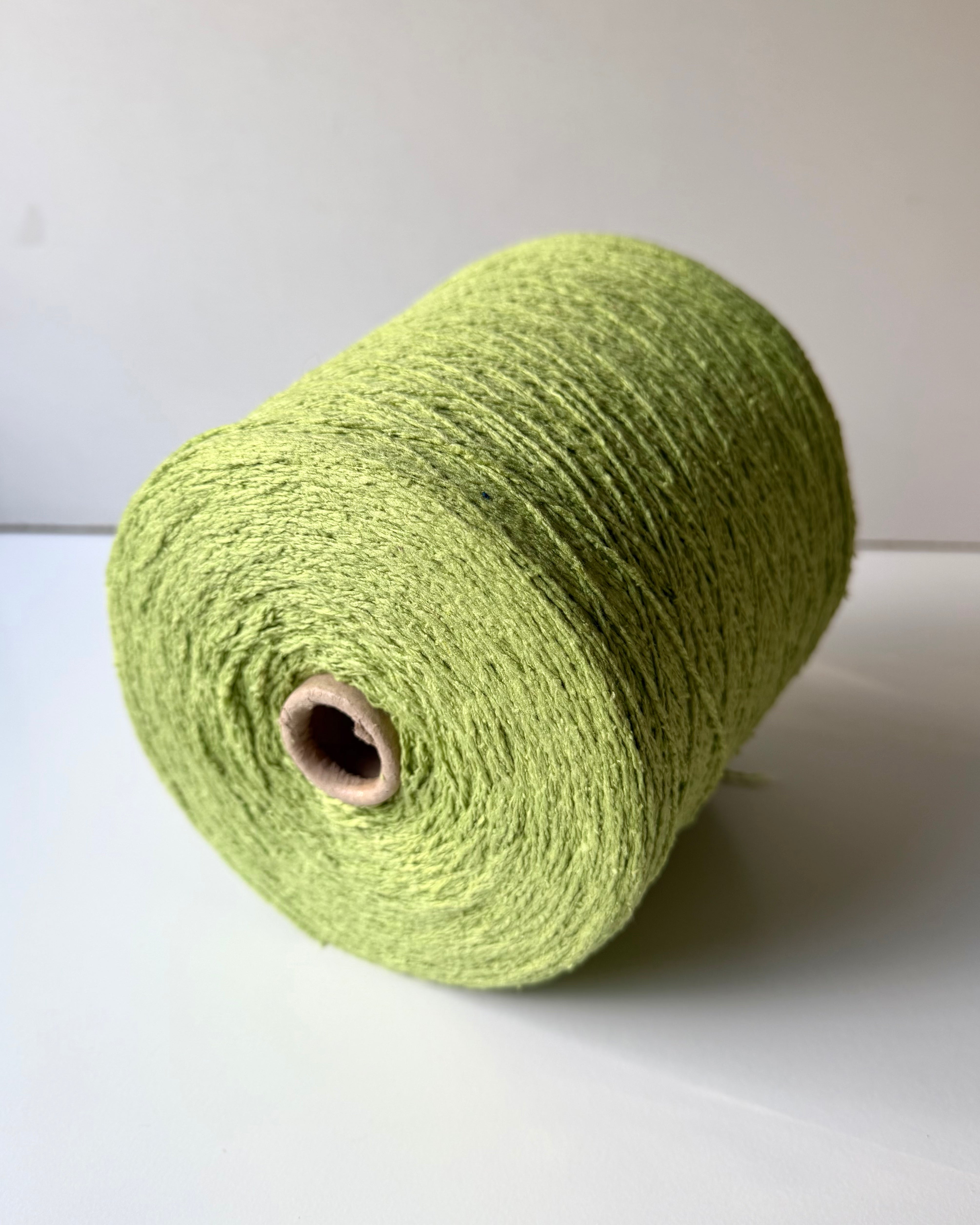 Seta Bourette pistachio green