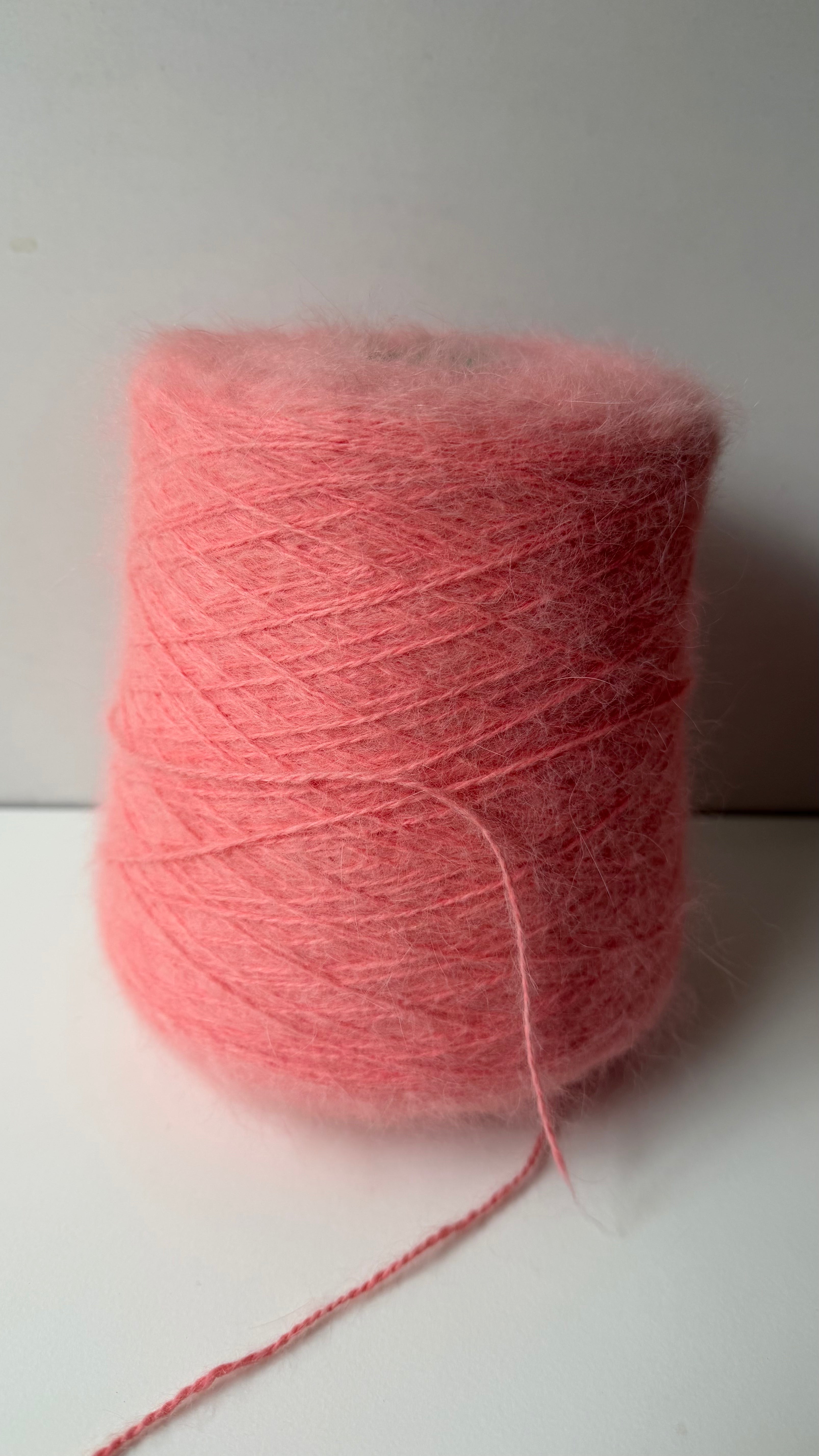 Angora Spiky dusty peach
