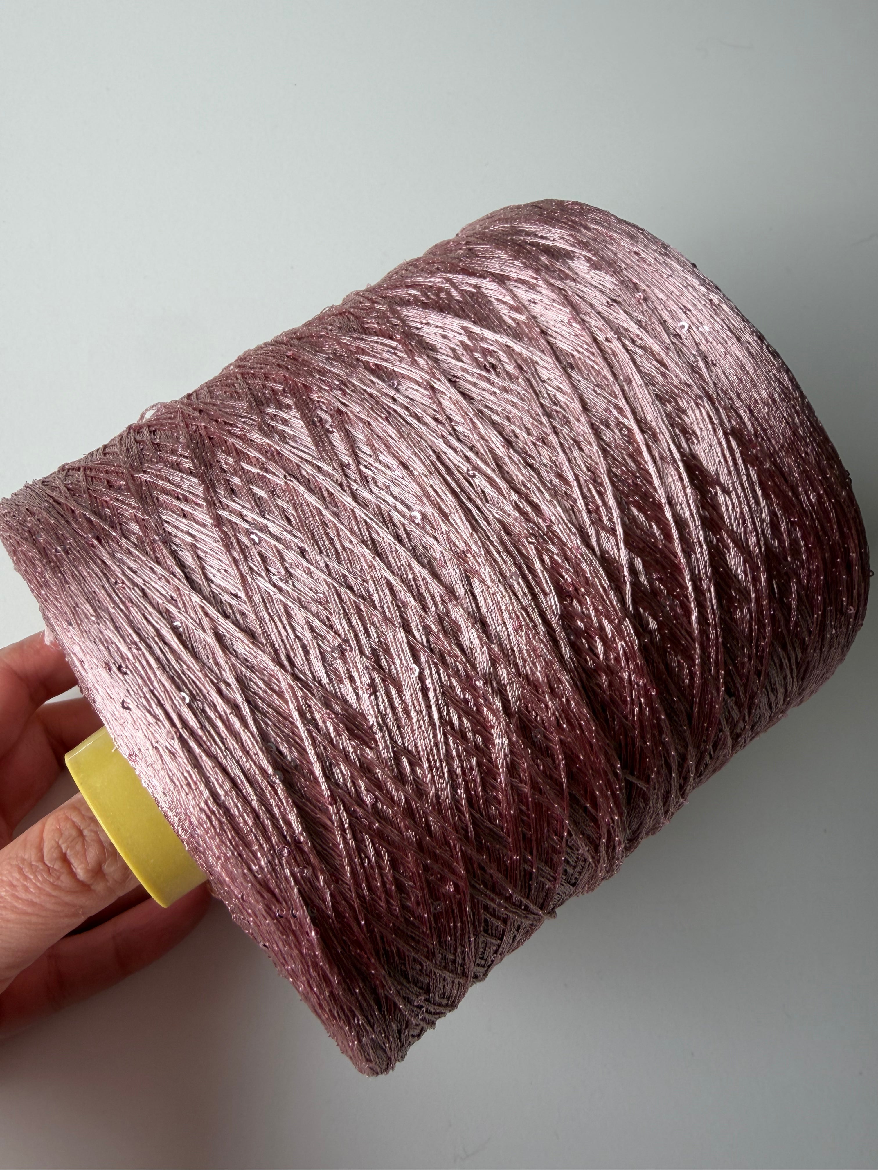 Paillettes micro, Light Pink, 1300 gr cone