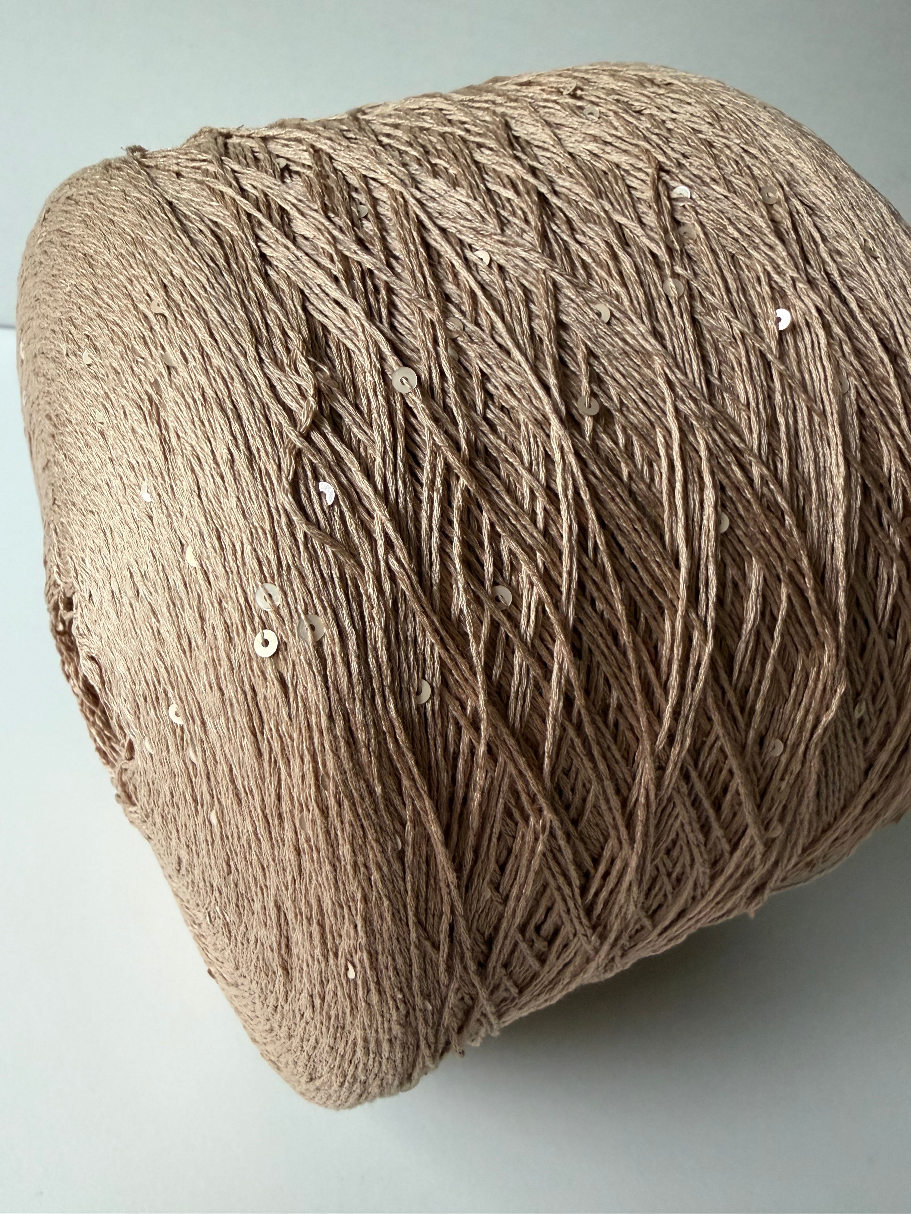 The Royal Collection beige cotton with sequins