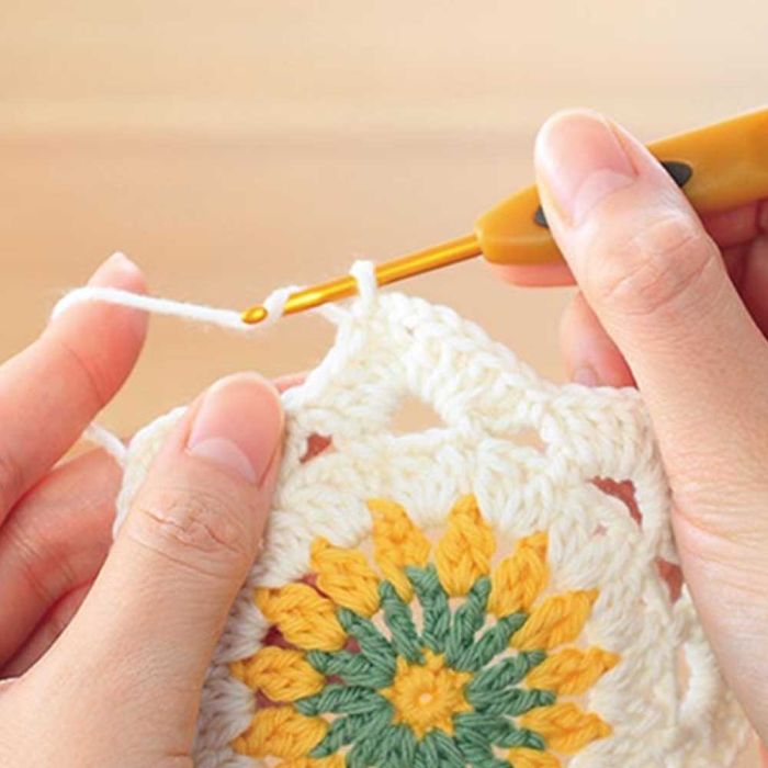 <span class="notranslate">Soft Touch Clover hook</span>