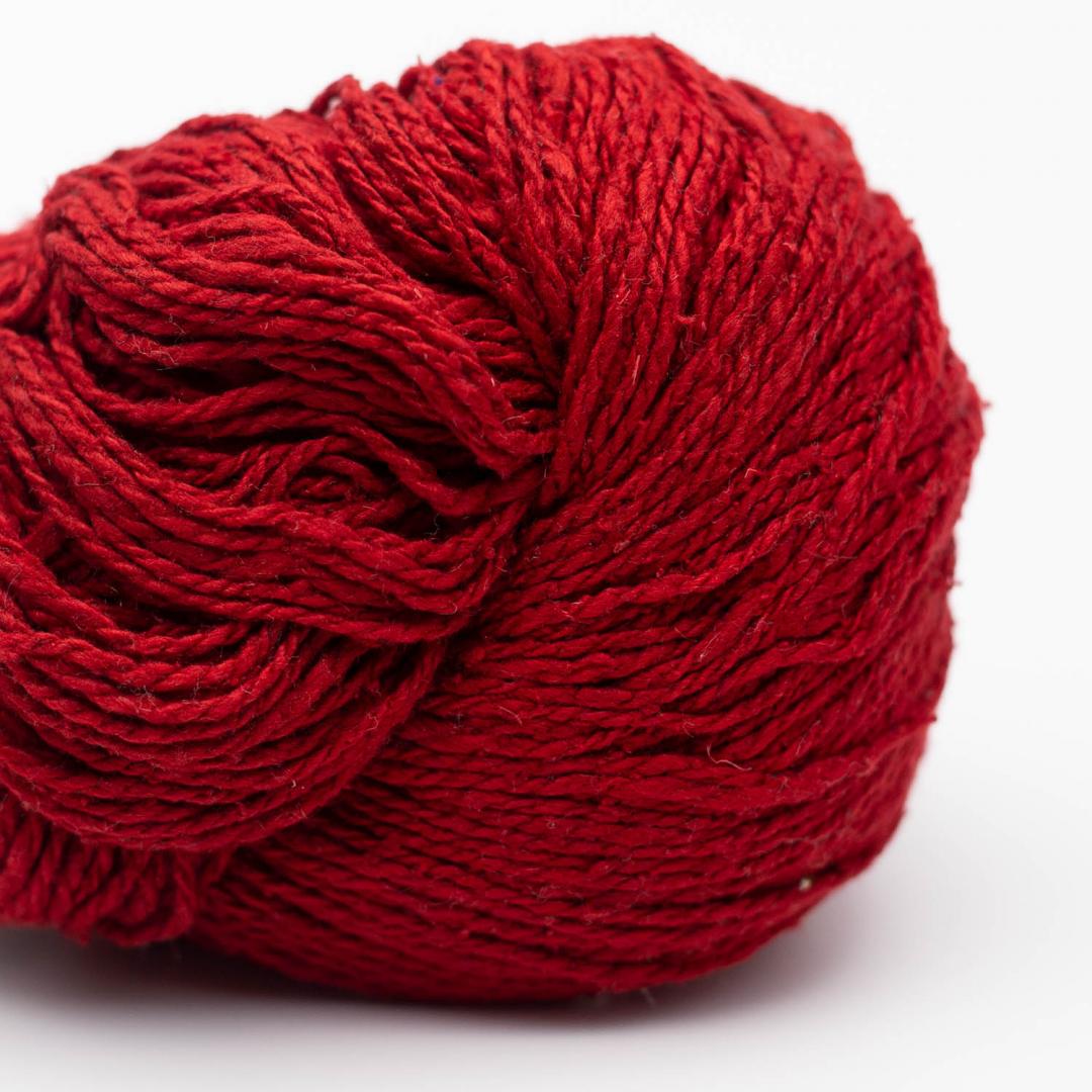 Soft Silk 042 Dark red