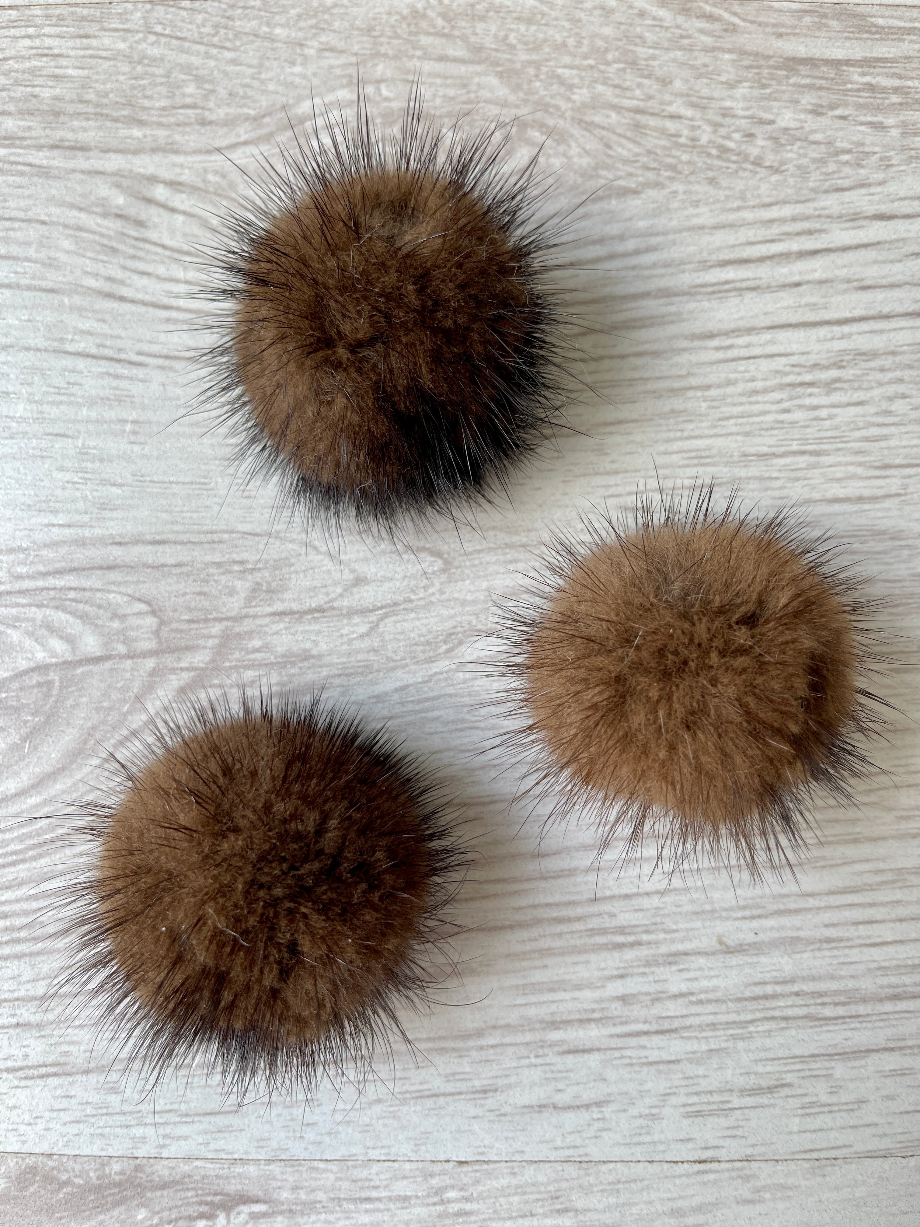 Mink Fur Pompom 100% Natural (brown)