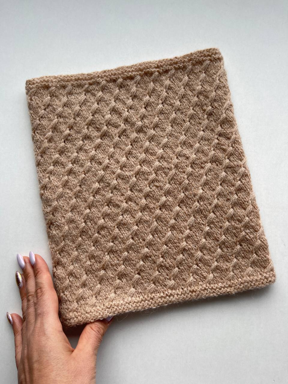FREE Knitting pattern 'Soave Cowl'