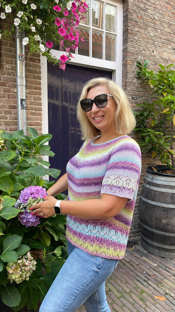Summer Top with Round Yoke – Knitted with Bora Bora Yarn