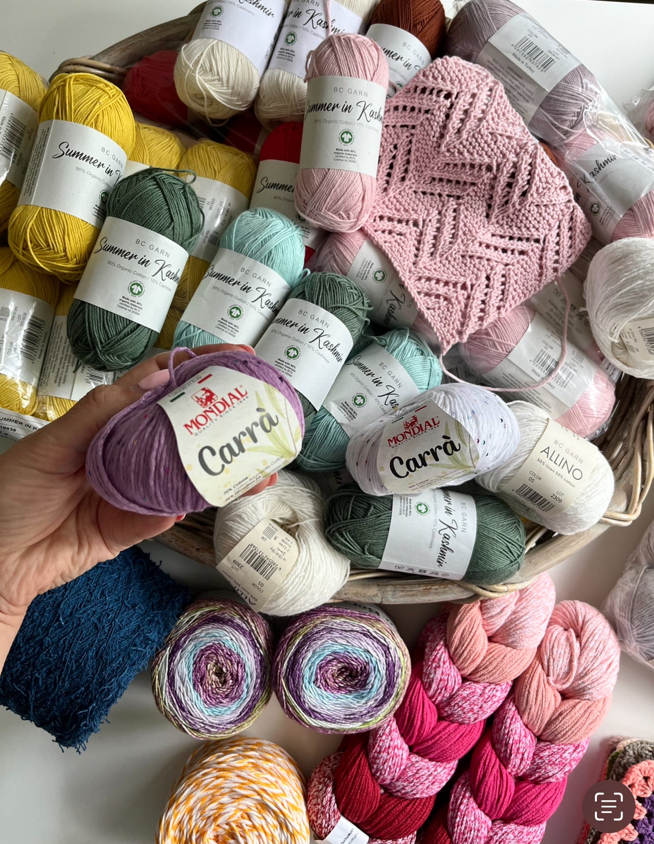 End Summer with 10% Off Your Favorite Yarn Brands – Shop Now!