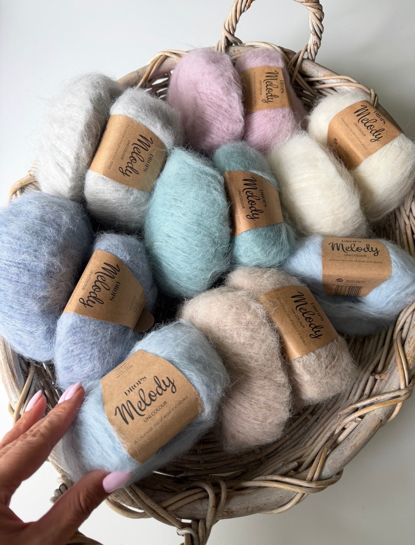 Special June offer:  DROPS Melody & DROPS Brushed Alpaca Silk – 30% OFF all June