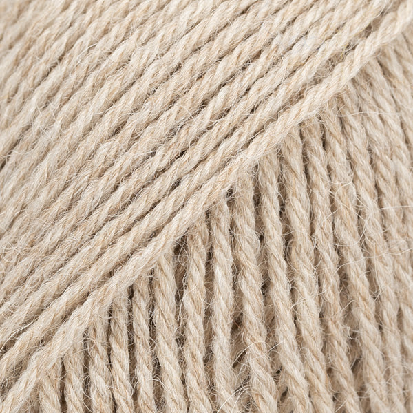 DROPS Nord Mix 07 light beige