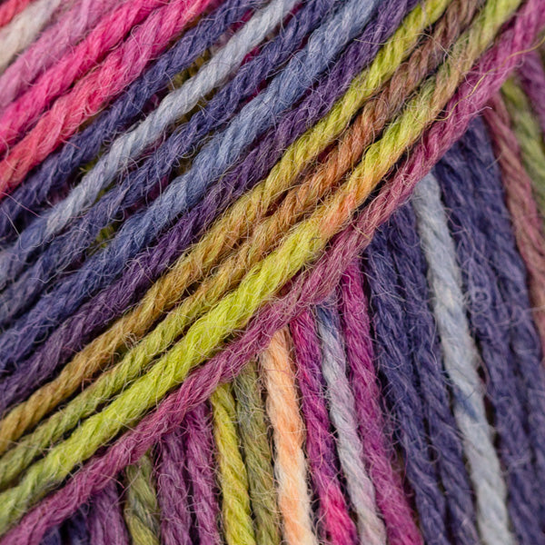 DROPS Fabel Print 901 candy