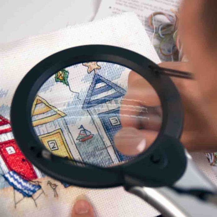 Purelite LED 2-in-1 Handsfree magnifier