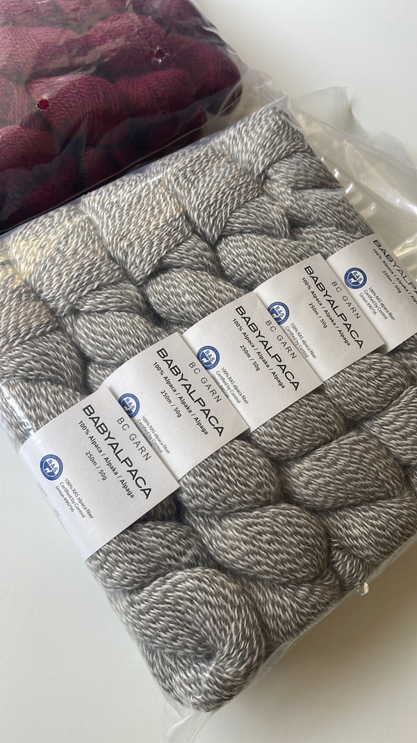 Babyalpaca 10/2 RAS 102 Natural grey melange (undyed)