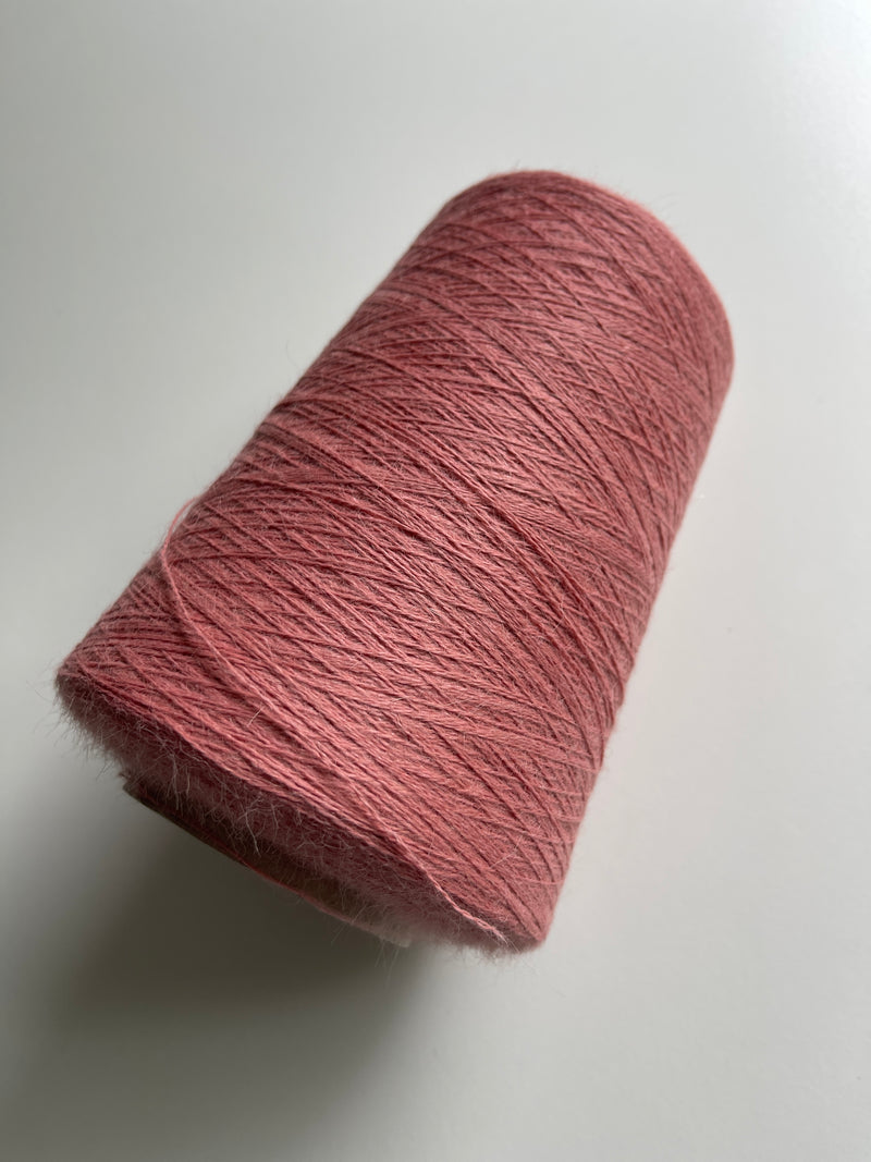 100% Baby alpaca Dusty pink
