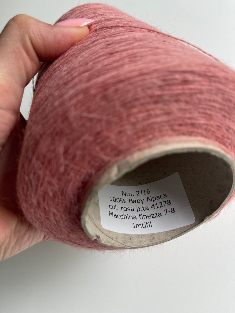 100% Baby alpaca Dusty pink