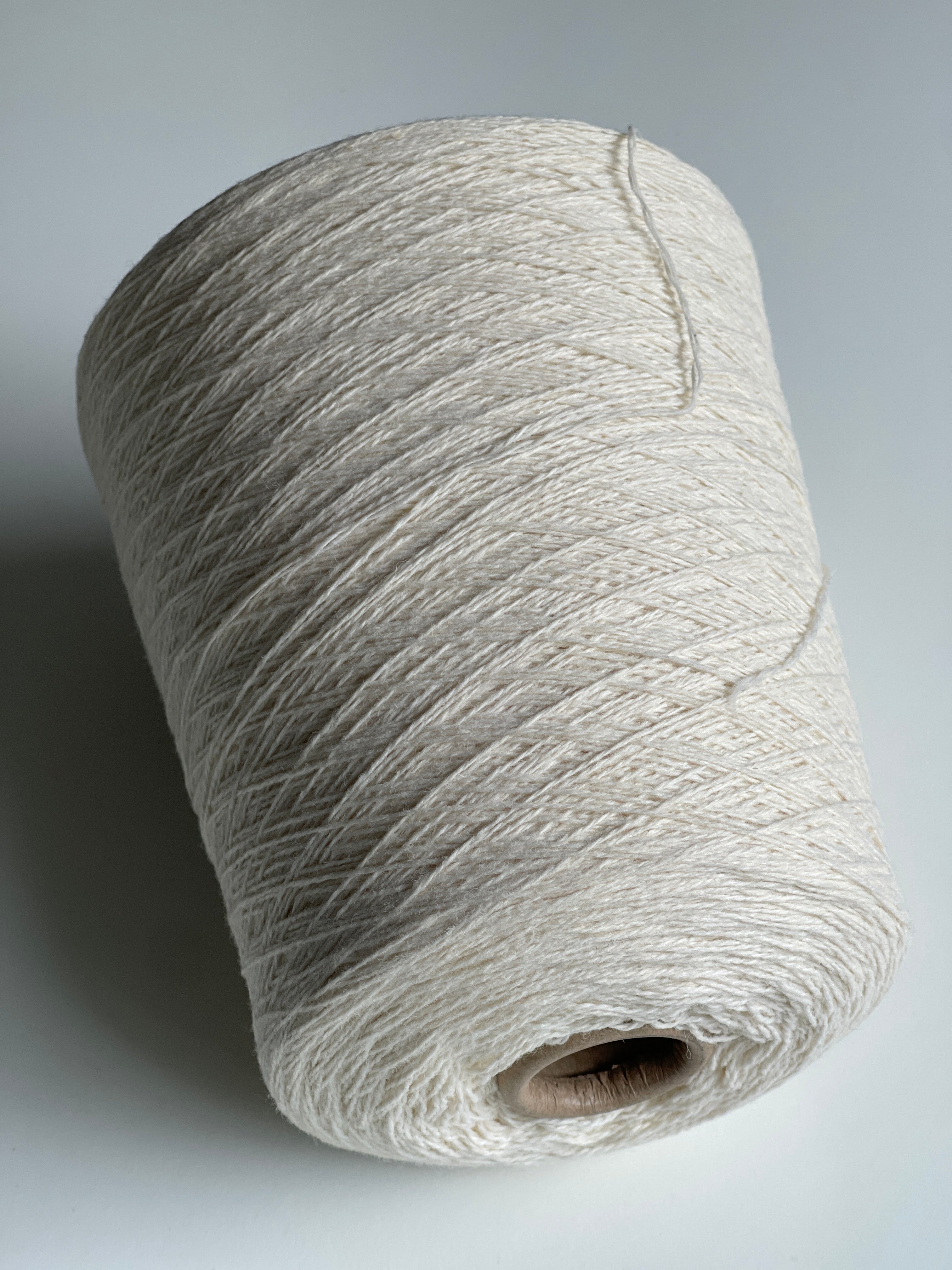 Millefili Baby yak Creamy white
