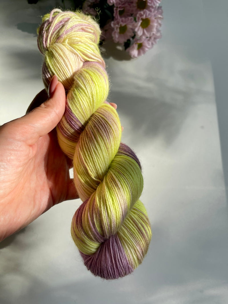 Lemonade & lilac
