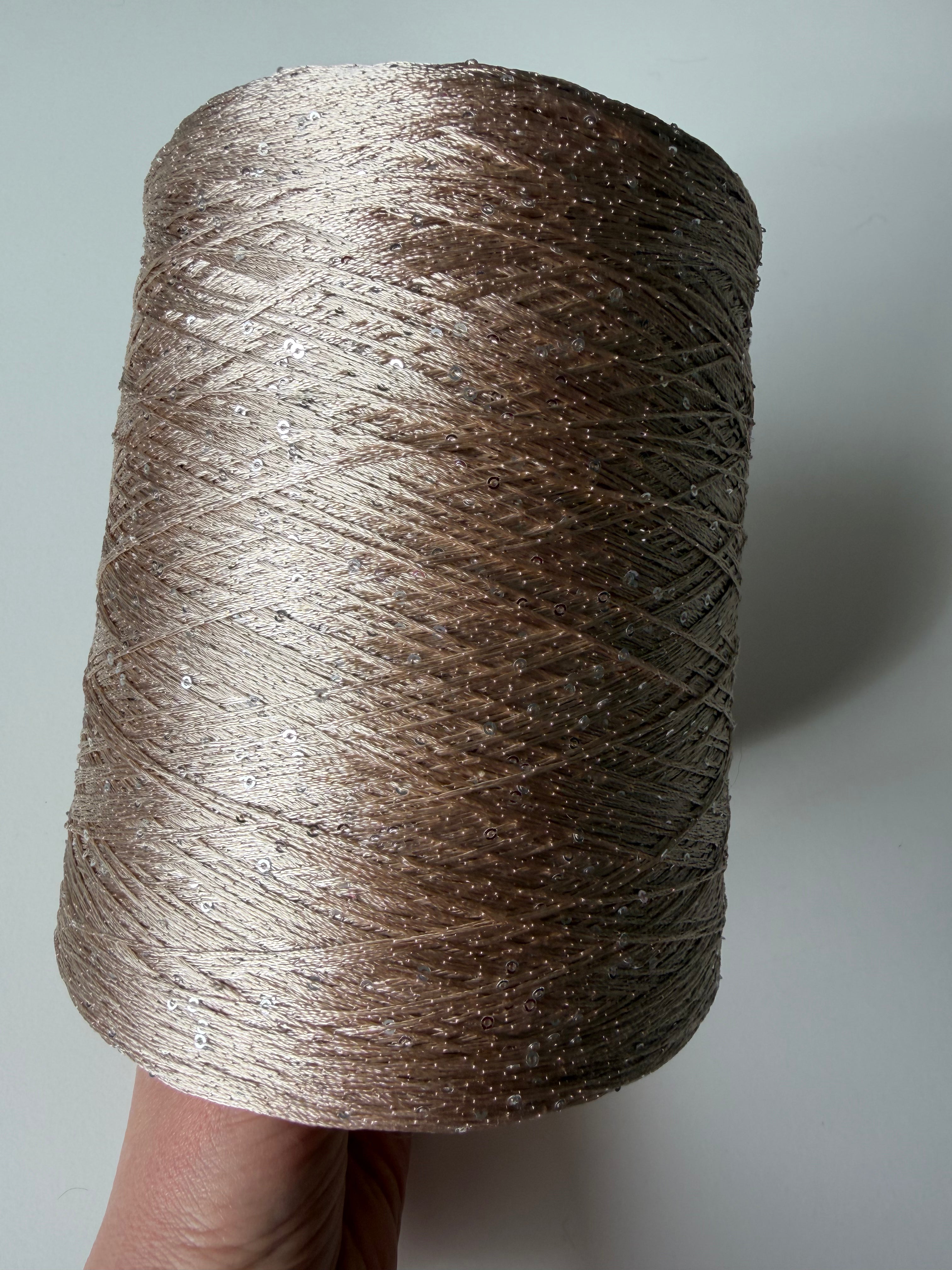Paillettes micro, Beige, 1200 gr cone