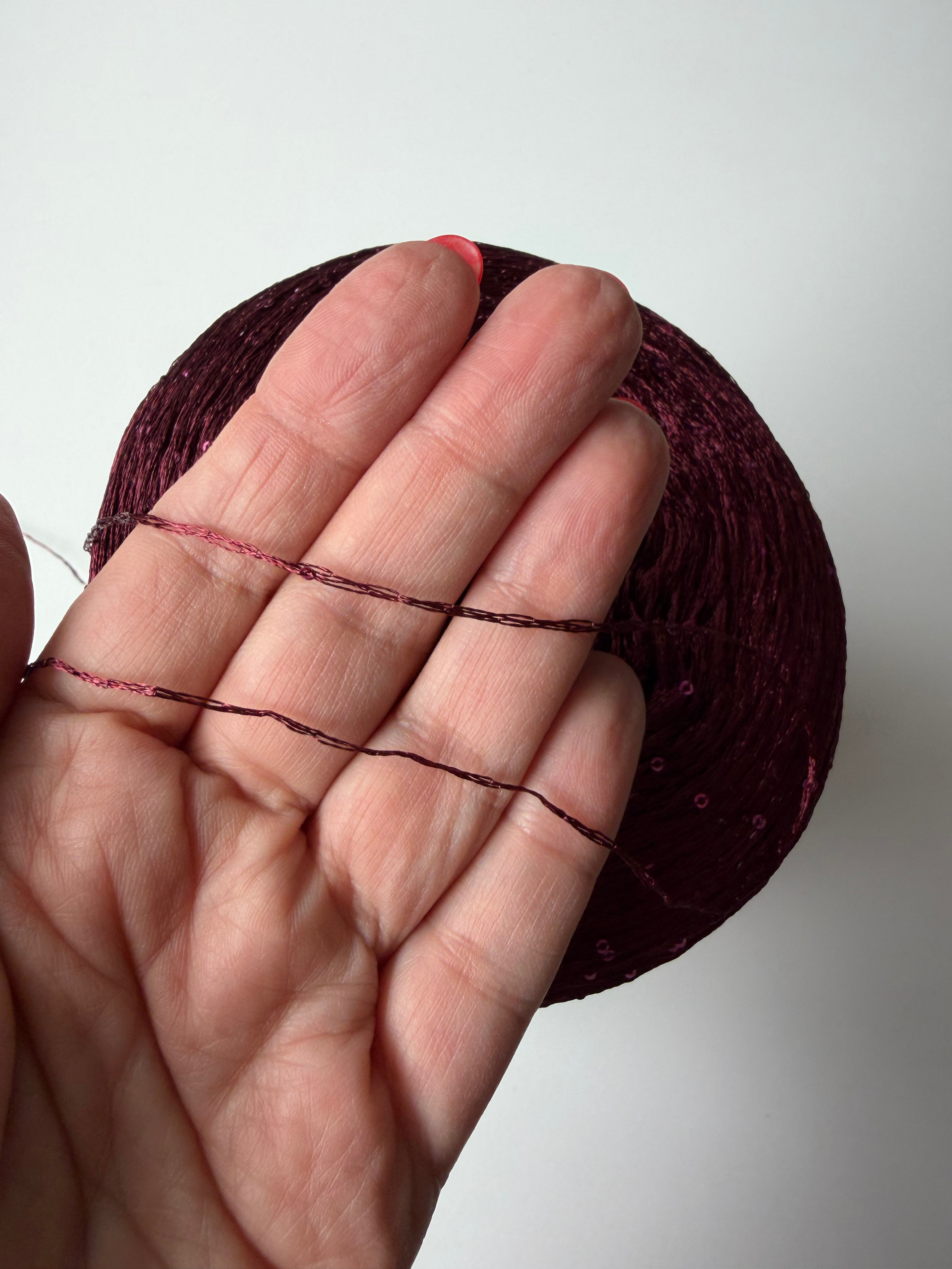 Paillettes micro, Burgundy, 1200 gr cone