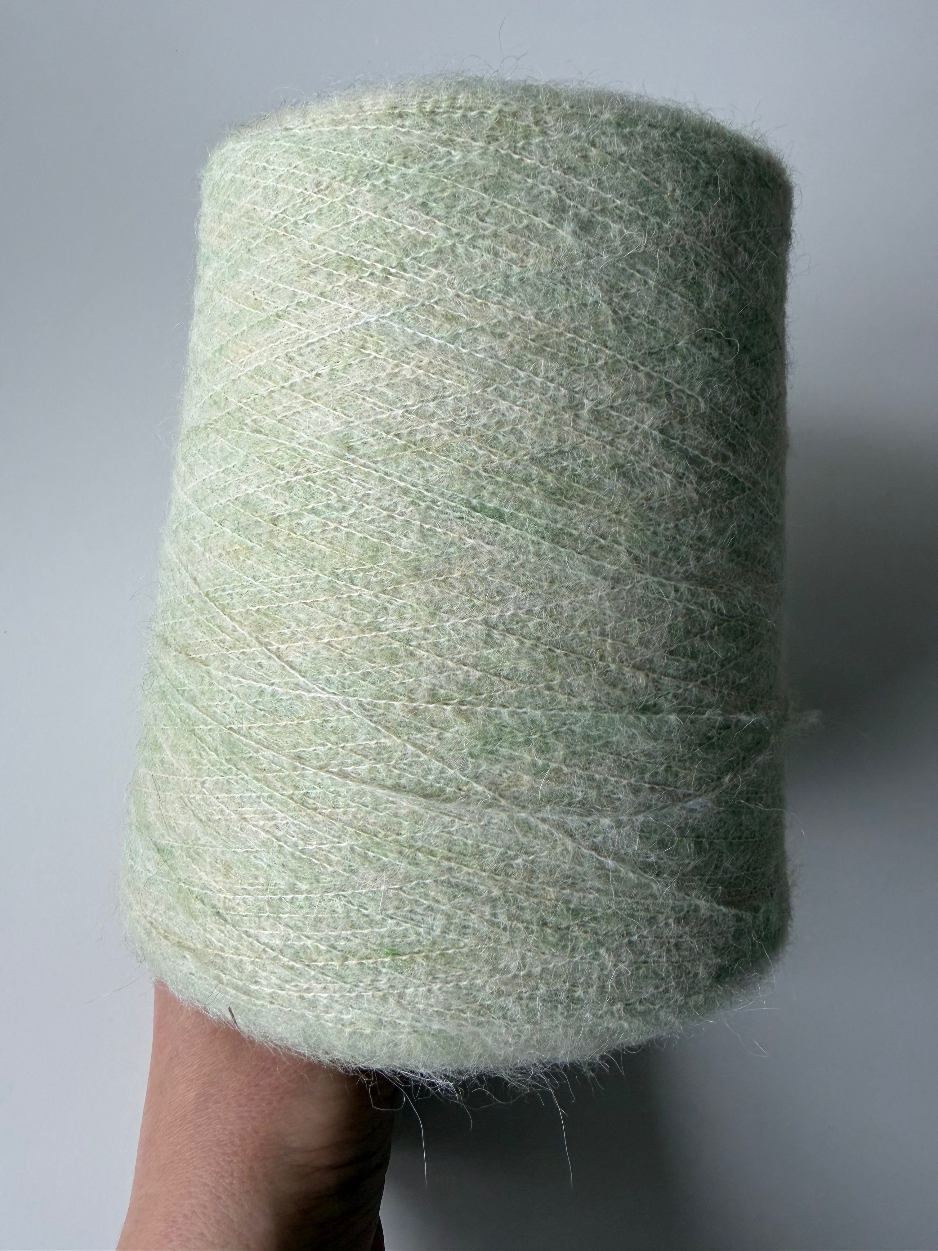 Hircus Filati Alpaca blend light green