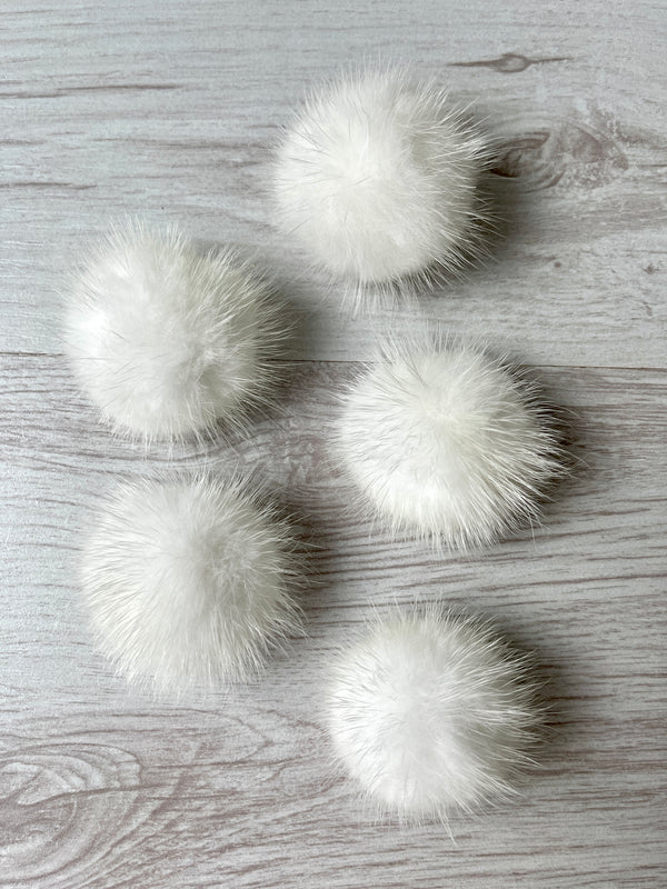 Mink Fur Pompom 100% Natural (white)