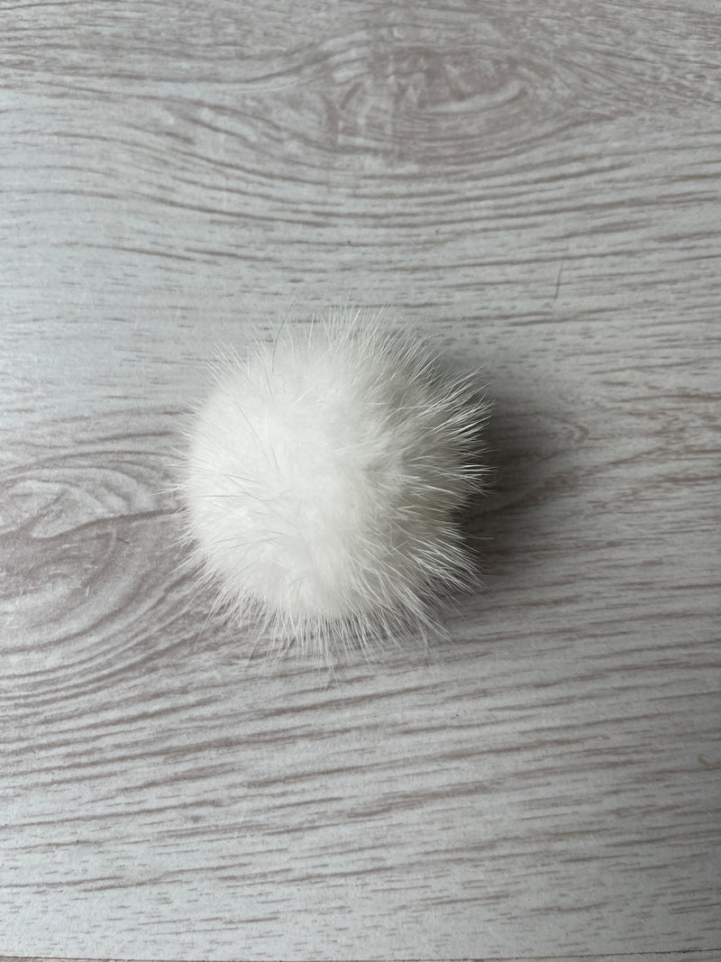 Mink Fur Pompom 100% Natural (white)