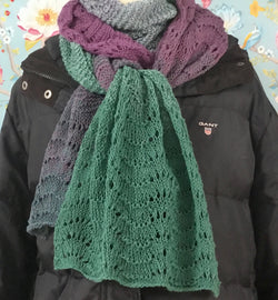 FREE knitting pattern 'Scheepjes Woolly whirl scarf'