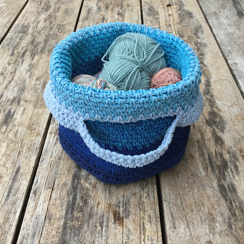 Crochet pattern 'Is it a bag or a basket'