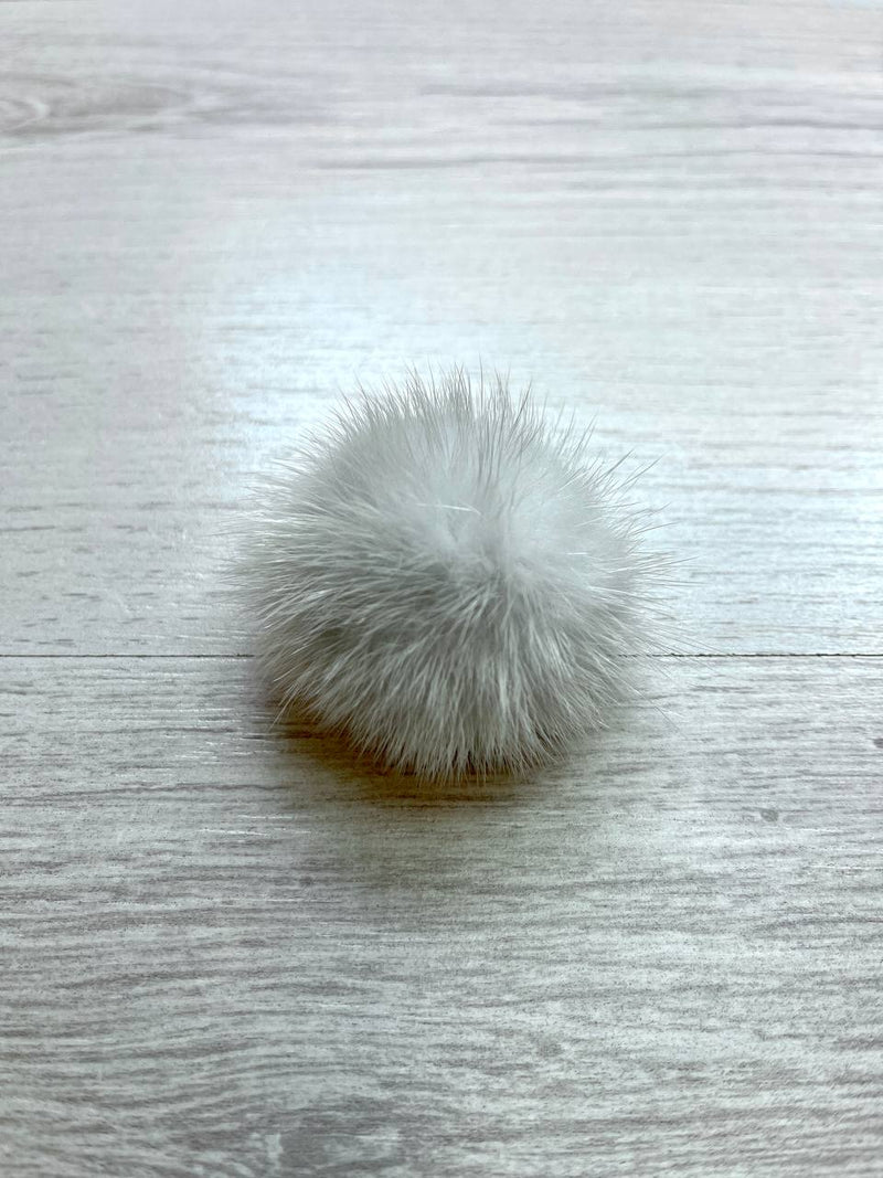 Mink Fur Pompom 100% Natural (light grey)
